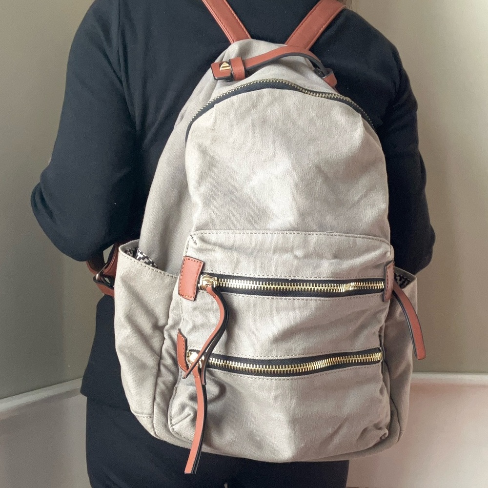 Antik Kraft Tan Canvas Mixed Media Backpack - Picture 3 of 9